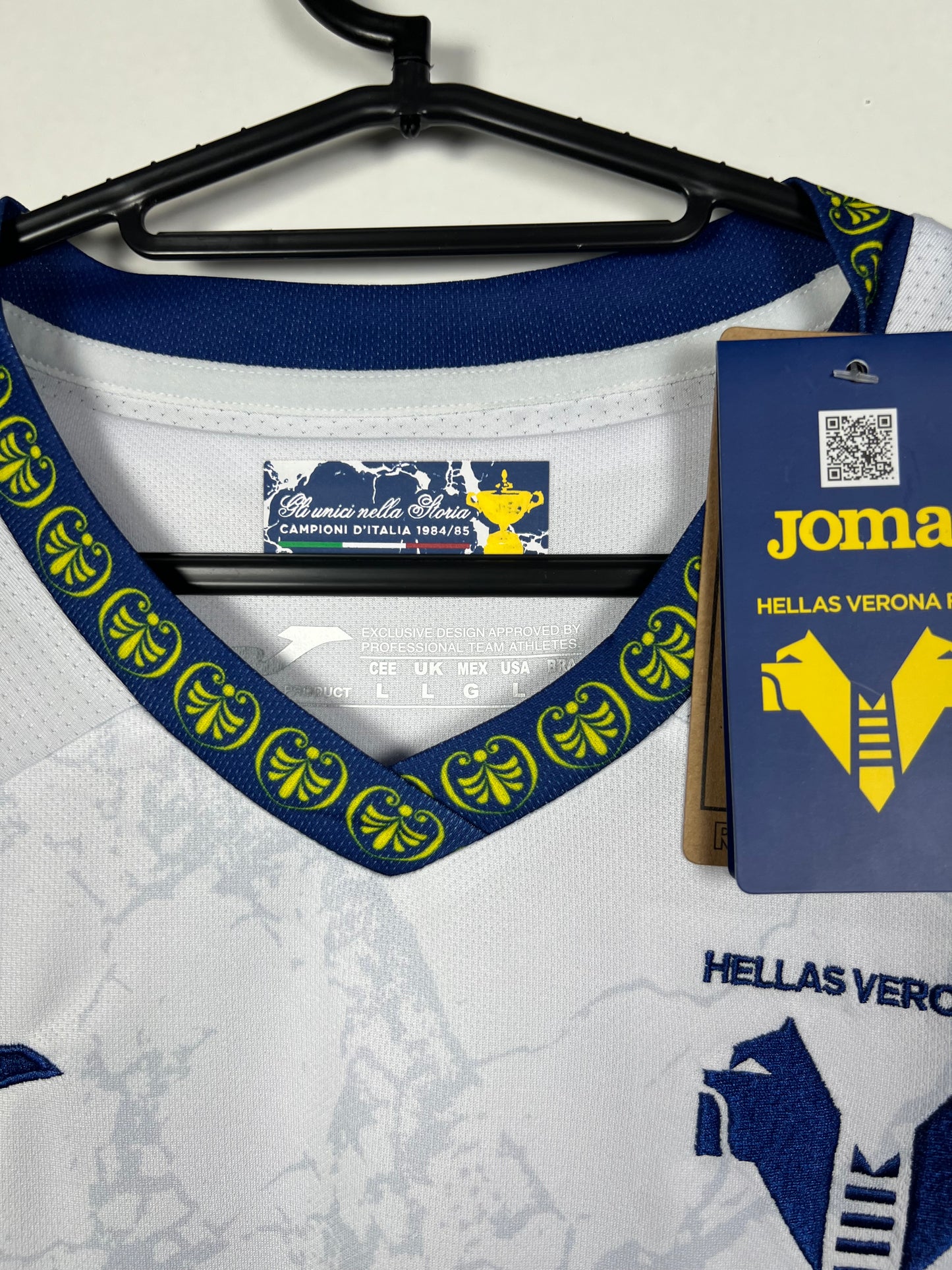 Hellas Verona 2024-2025 uit Suslov L