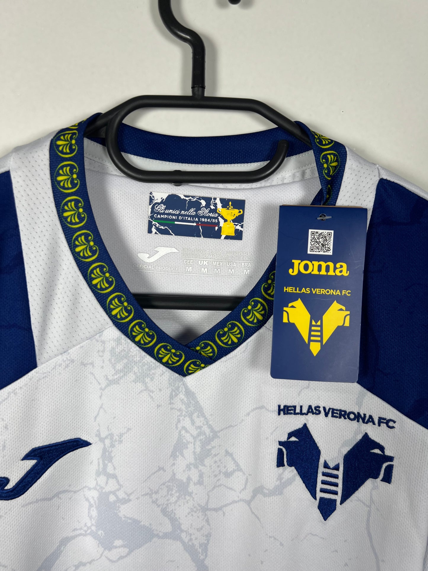 Hellas Verona 2024-2025 uit Niasse M