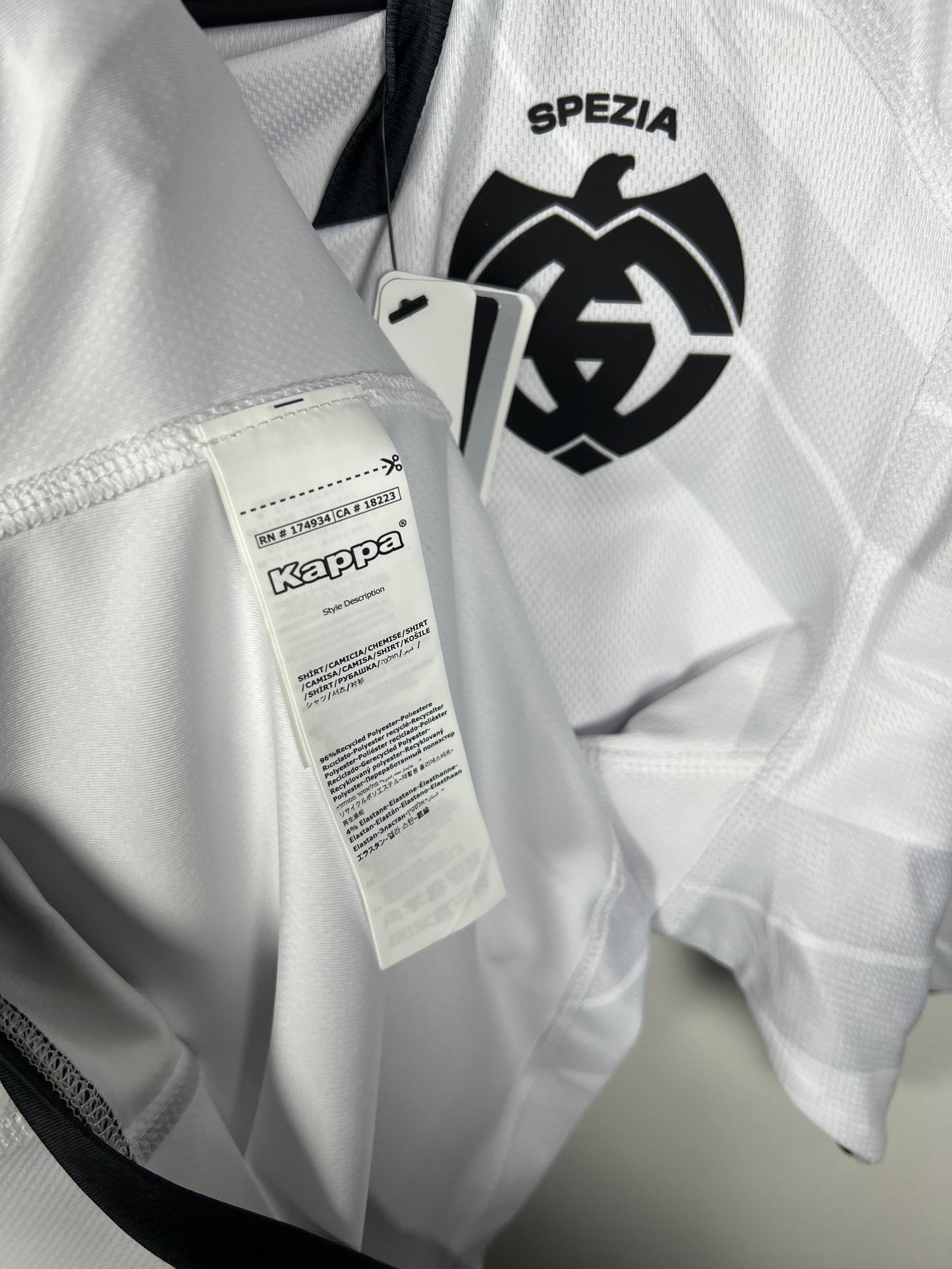 Spezia 2024-2025 thuis Esposito M