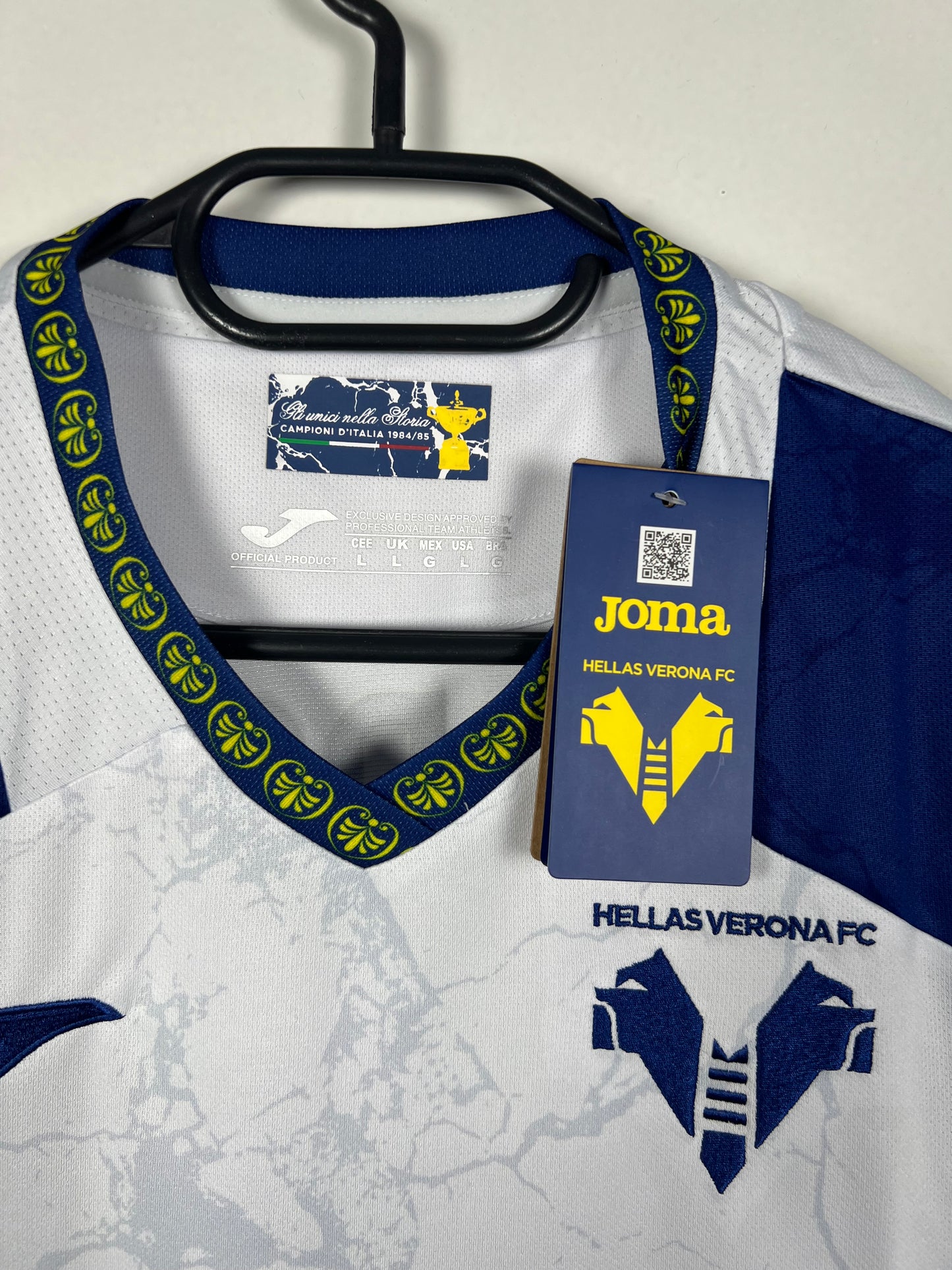 Hellas Verona 2024-2025 uit Bradaric L