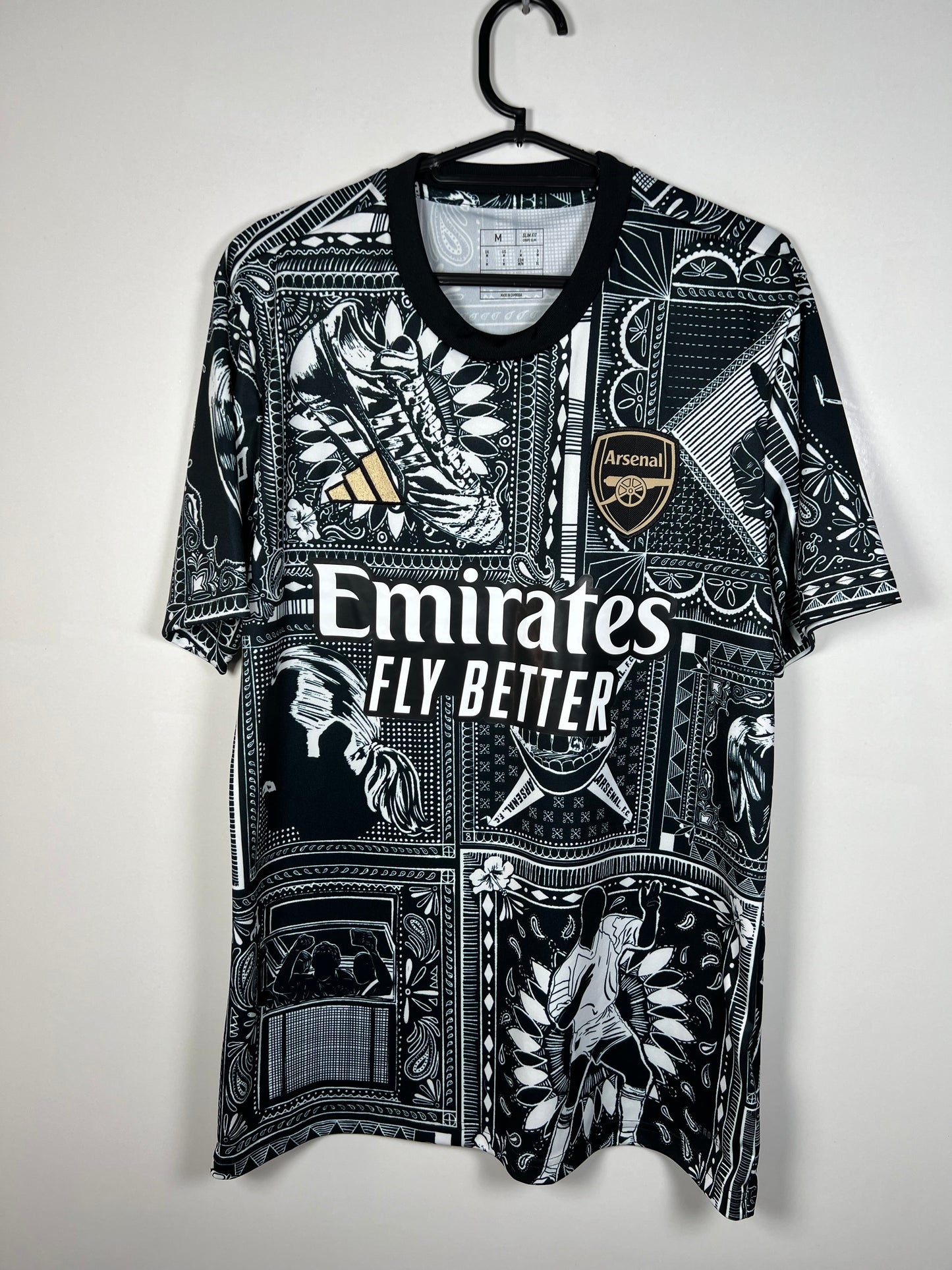 Arsenal 2023-2024 warming up shirt