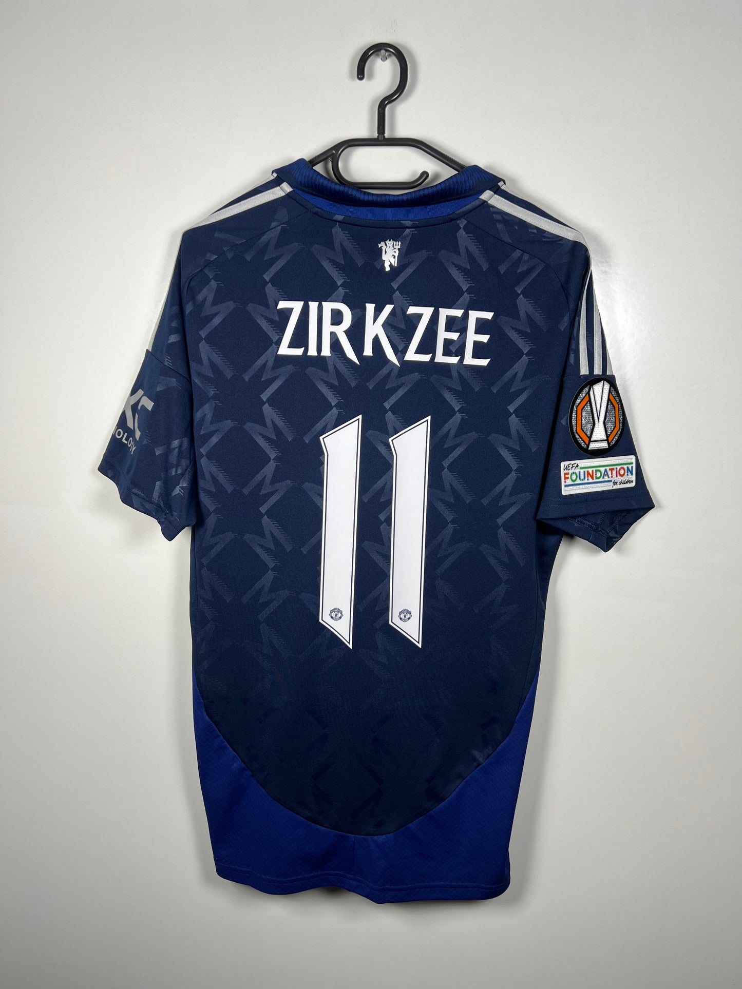 Manchester United 2024-2025 uit Zirkzee M