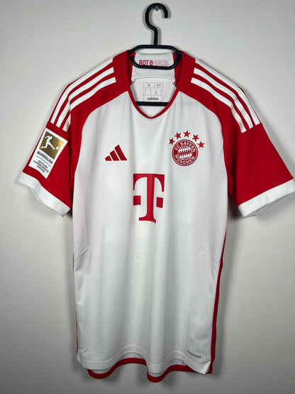 Bayern München 2023-2024 thuis Musiala M