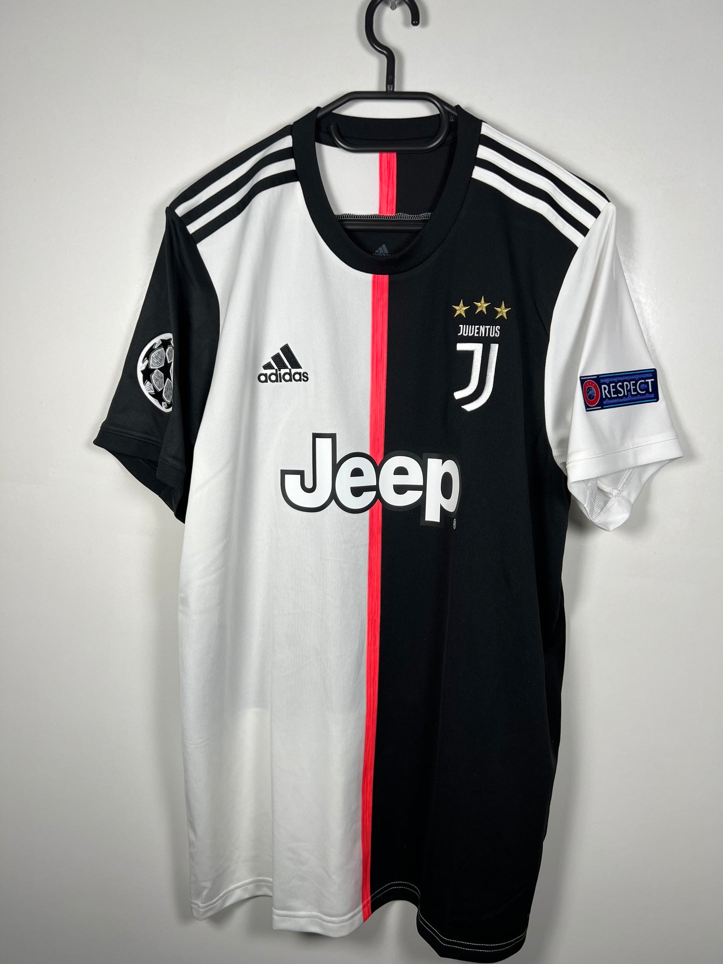 Juventus 2019-2020 thuis Ronaldo L