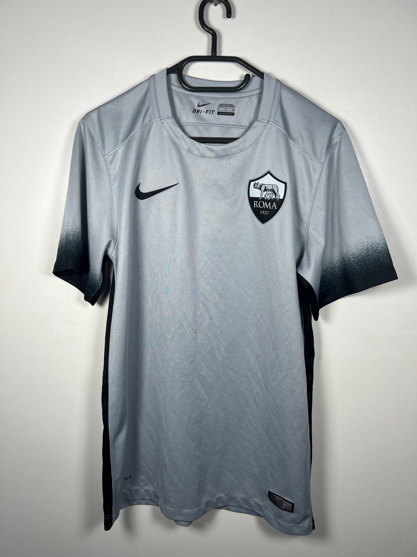 AS Roma 2017-2018 3e Nainggolan S