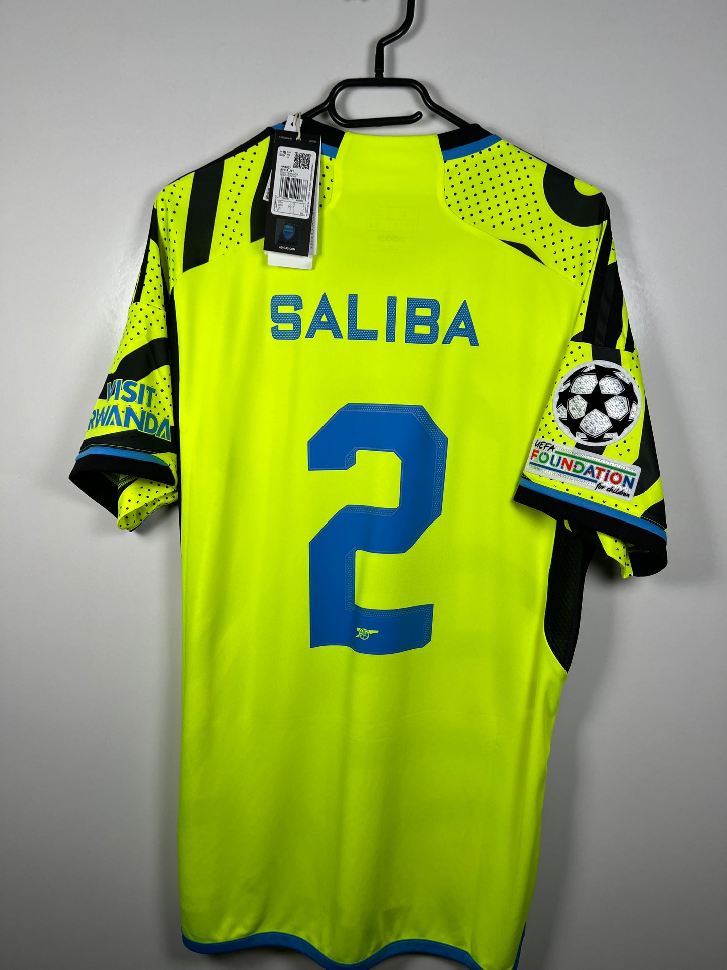 Arsenal 2023-2024 uit Saliba L