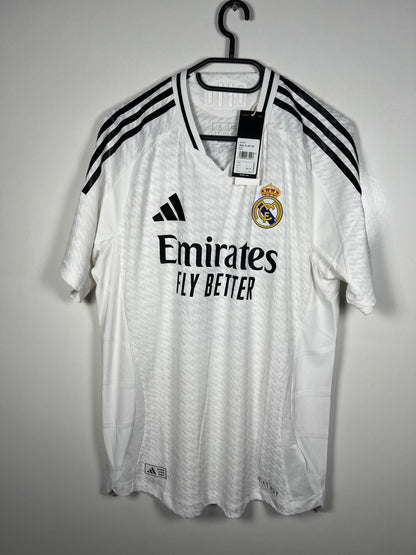 Real Madrid 2024-2025 thuis spelerversie shirt, Jude Bellingham, nieuw met kaartje