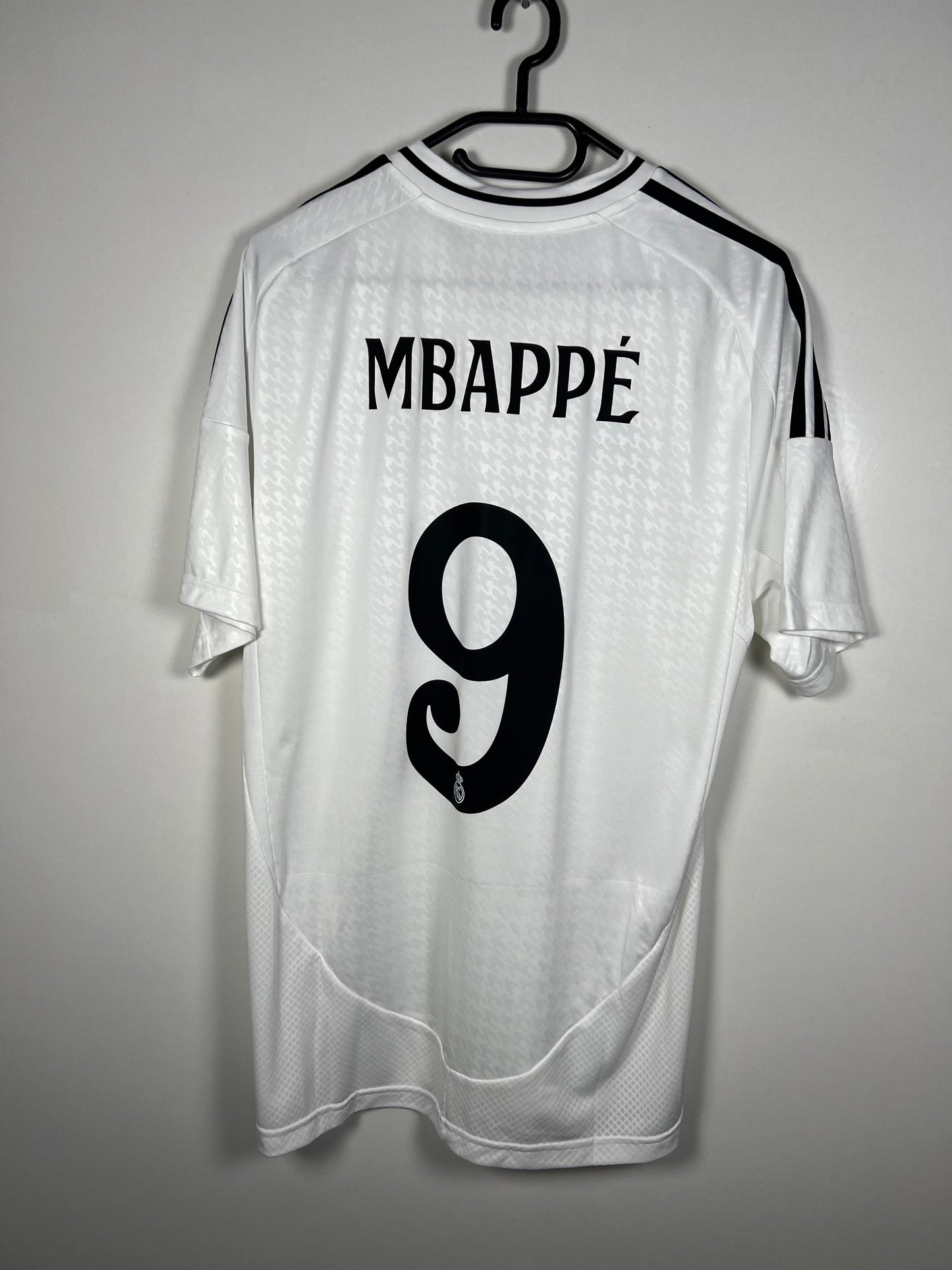 Real Madrid 2024-2025 thuis Mbappe, nieuw met kaartje