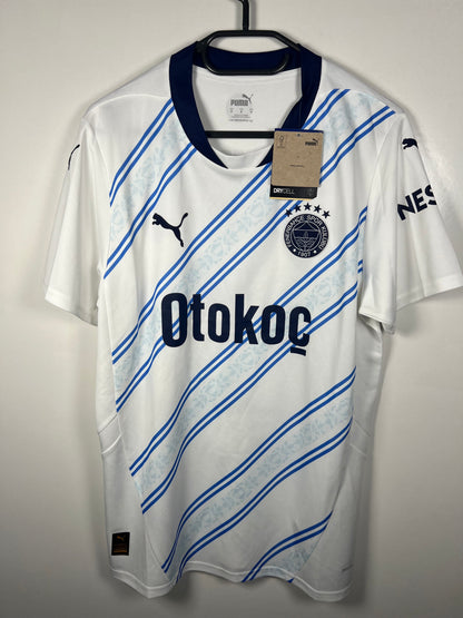 Fenerbahçe 2024-2025 uit Fred M