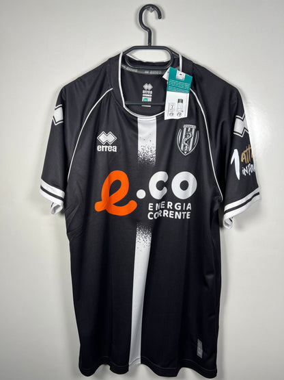Cesena 2024-2025 thuis Shpendi L