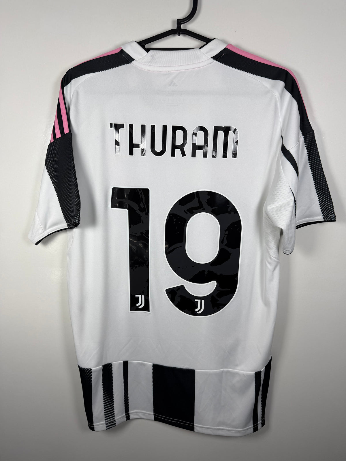 Juventus 2025-2026 thuis Thuram S