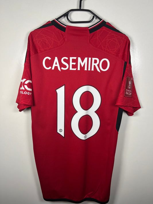 Manchester United 2023-2024 thuis Casemiro L