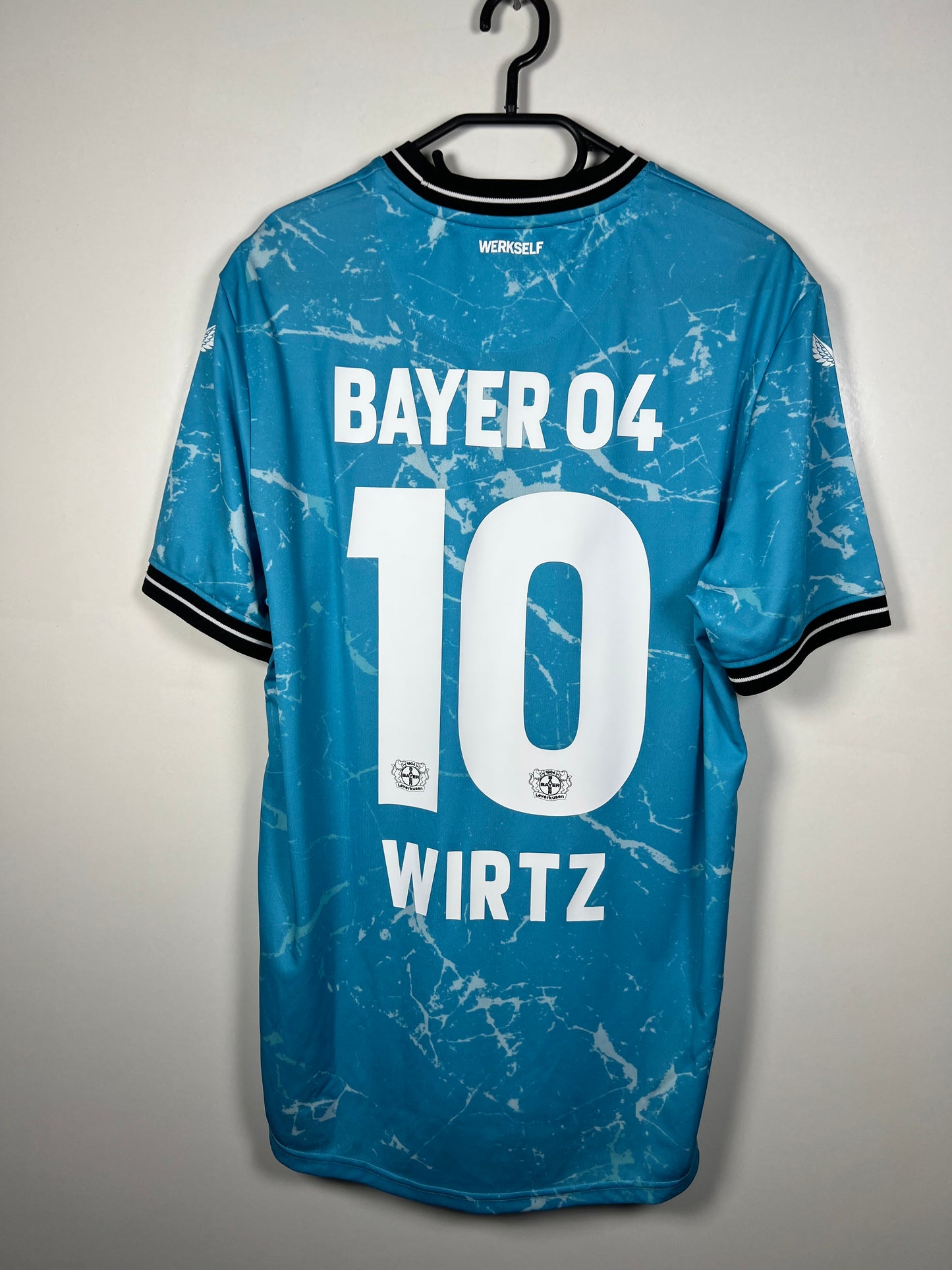 Bayer Leverkussen 2024-2025 3e Wirtz L