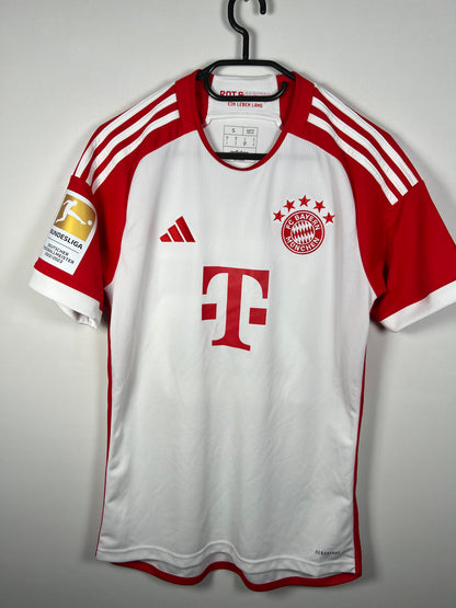 Bayern München 2023-2024 thuis Müller S