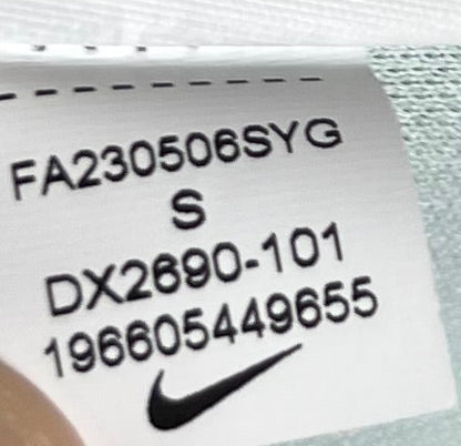 Liverpool 2023-2024 uit Mac Allister, Nieuw met kaartje