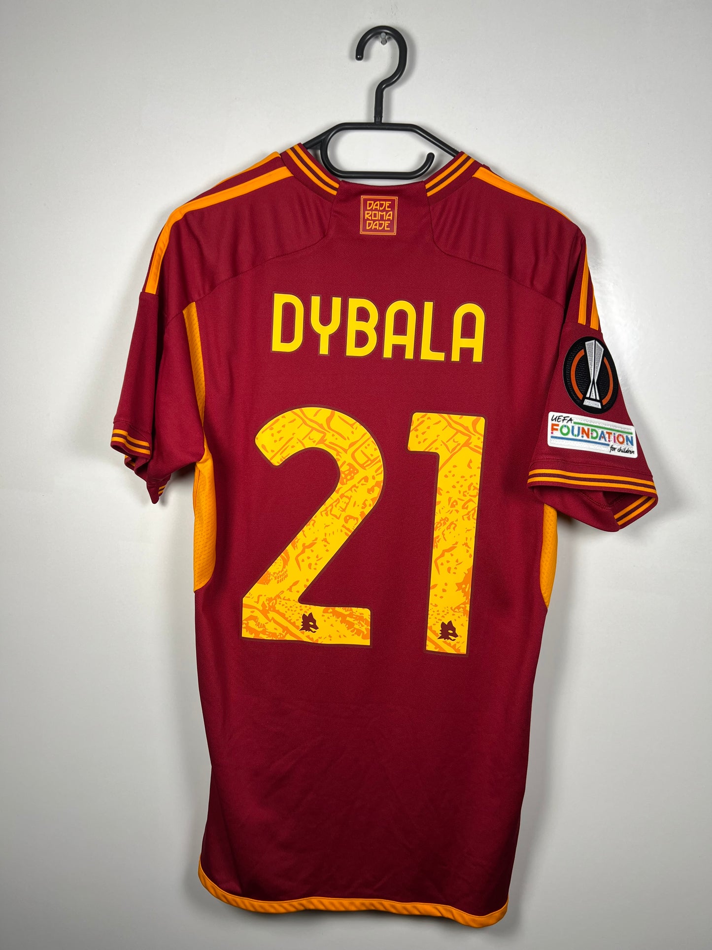 AS Roma 2023-2024 thuis Dybala M
