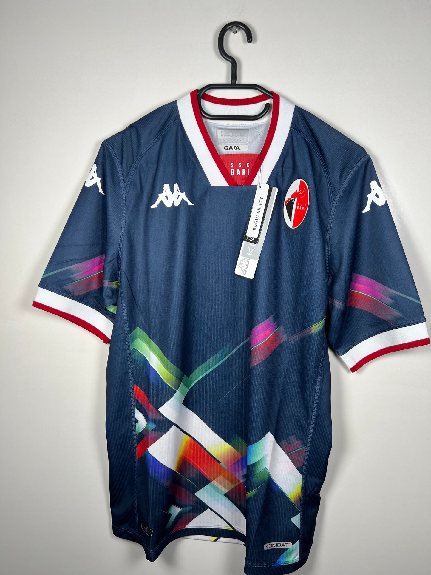 Bari 2023-2024 3e Menez M