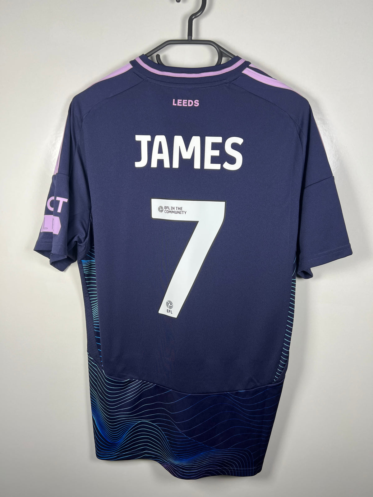 Leeds United 2024-2025 3e James M