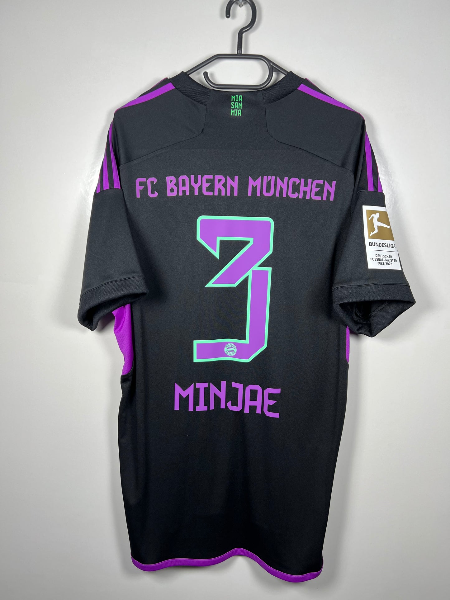 FC Bayern München 2023-2024 uit Minjae XL