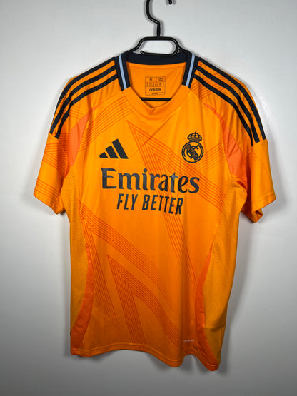 Real Madrid 2024-2025 uit Valverde M