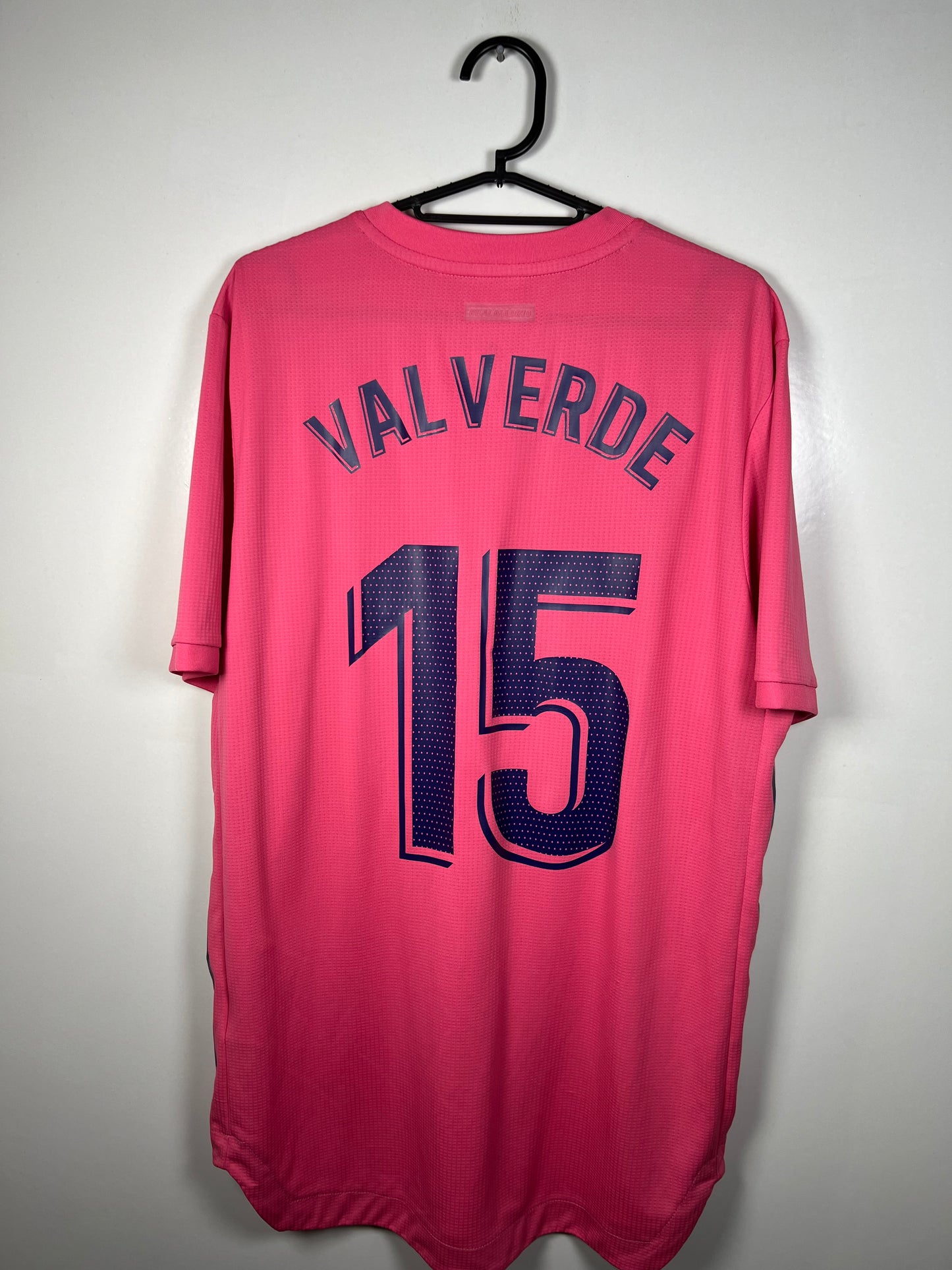 Real Madrid 2020-2021 uit Valverde spelerversie L