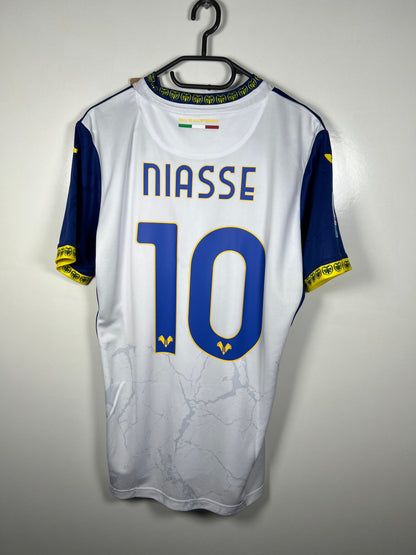Hellas Verona 2024-2025 uit Niasse M