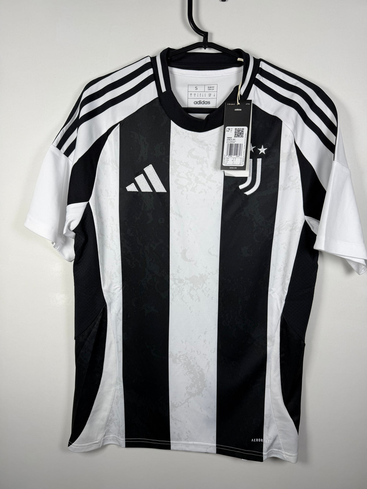 Juventus 2024-2025 thuis Conceicao S