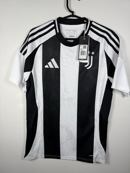 Juventus 2024-2025 thuis Conceicao S
