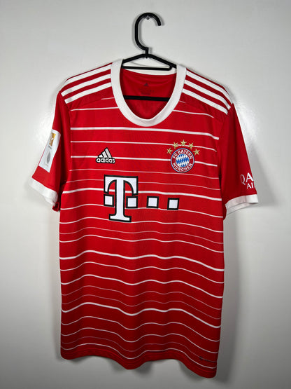 Bayern München 2022-2023 thuis Kimmich L