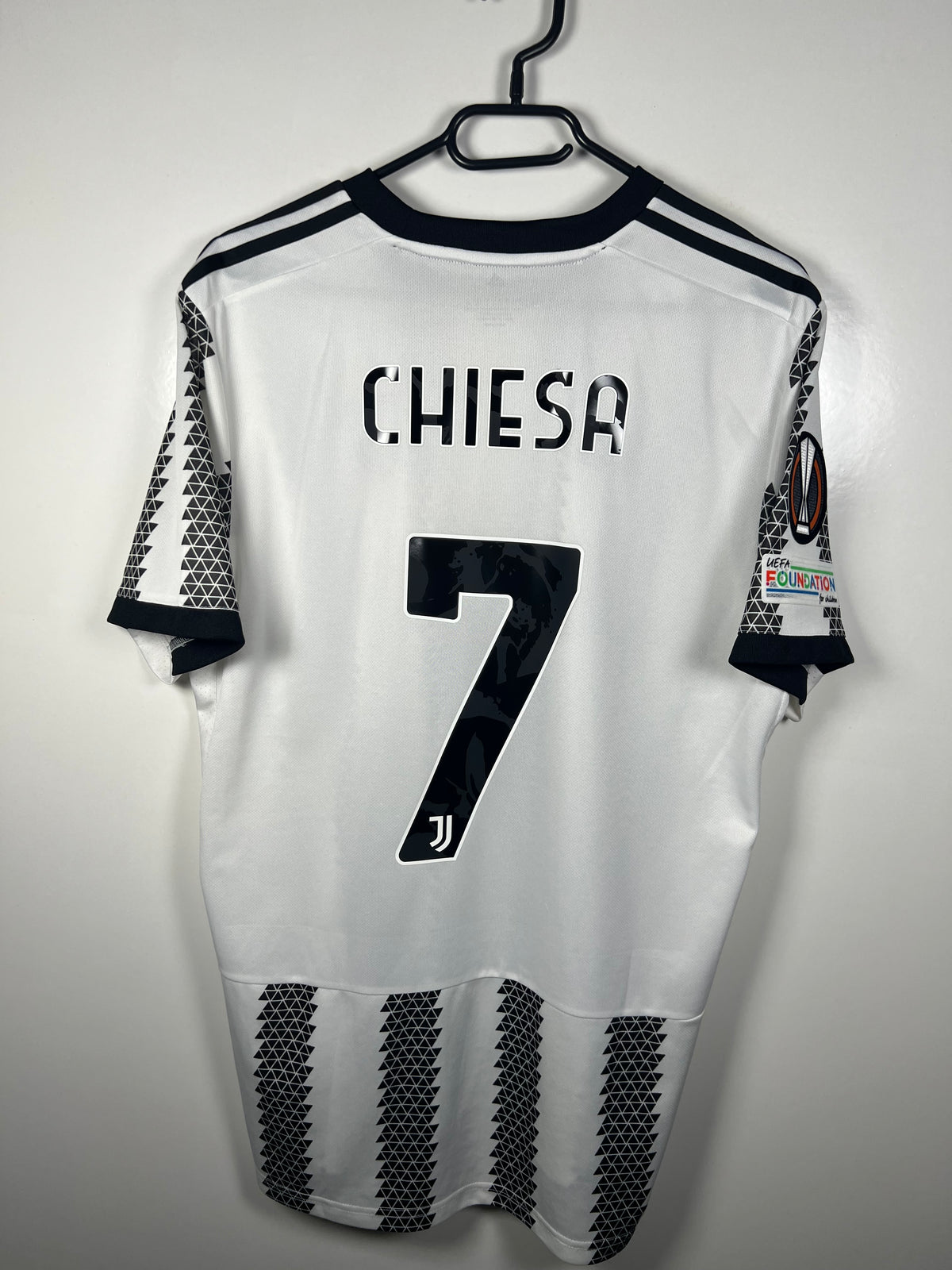 Juventus 2022-2023 thuis Chiesa L