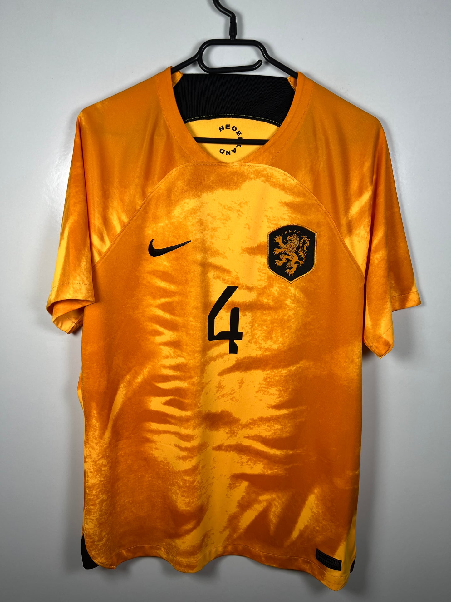 Nederland 2022 thuis Virgil M