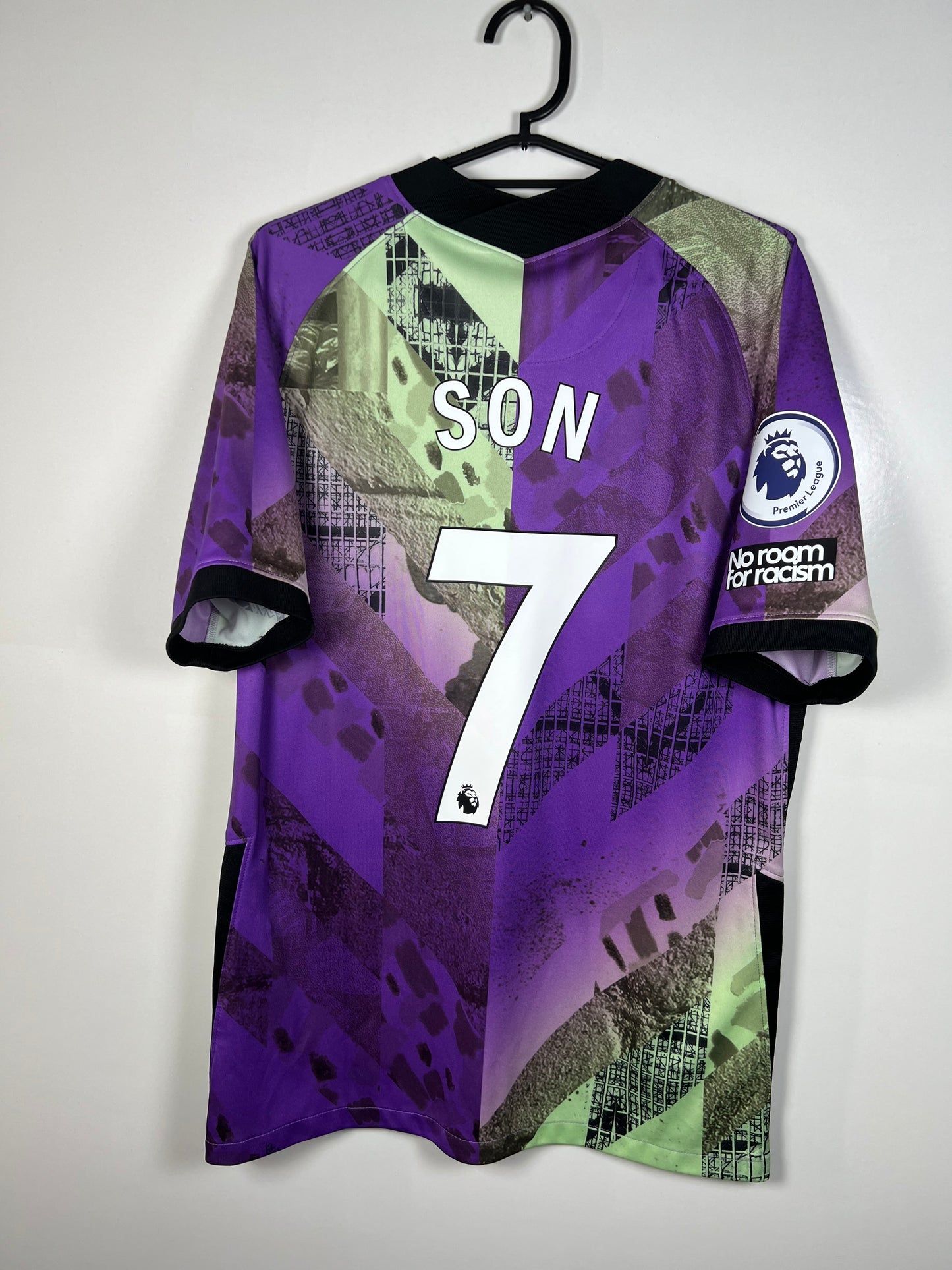 Tottenham 2021-2022 3e Son