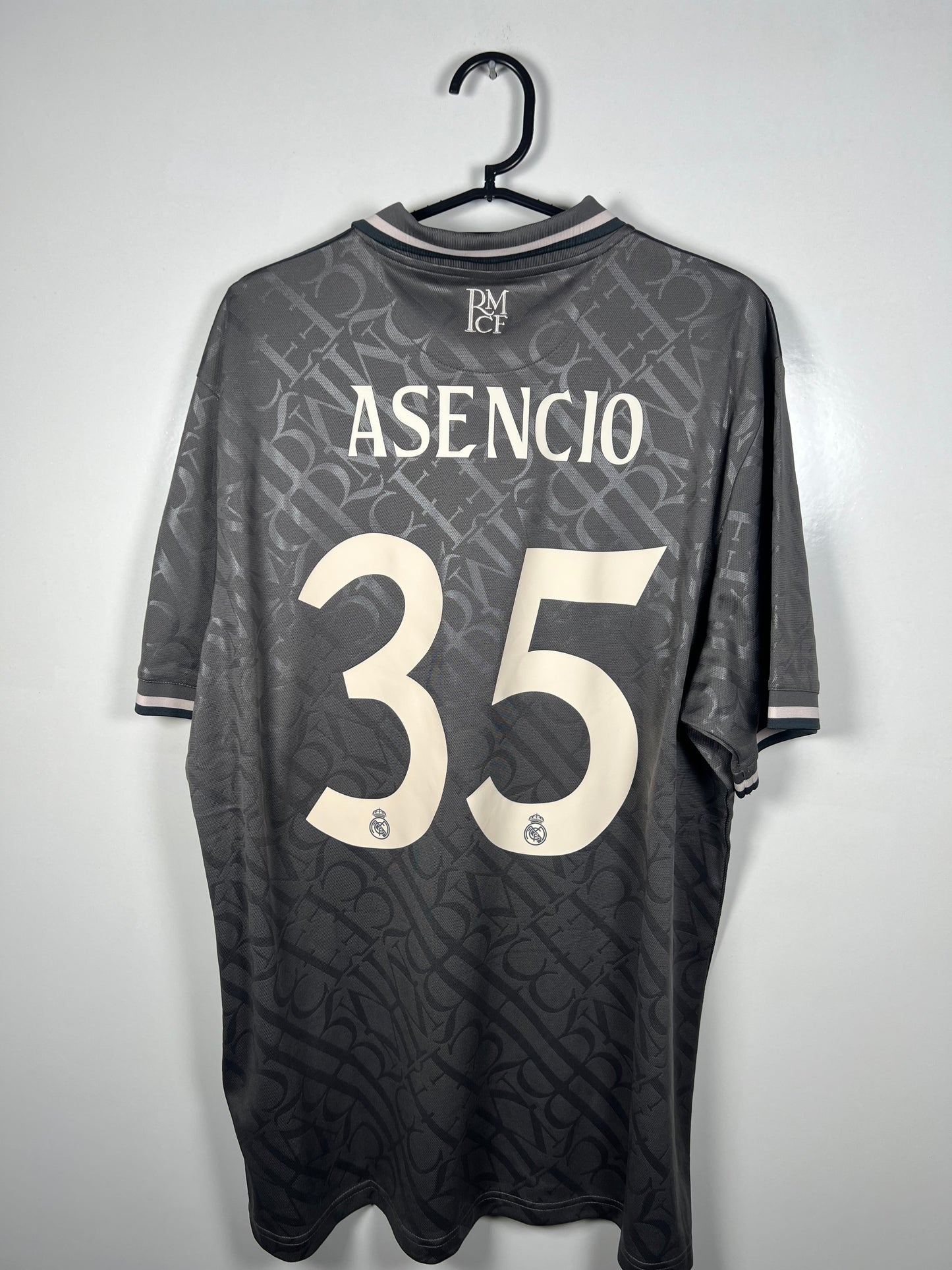 Real Madrid 2024-2025 3e Asencio XL