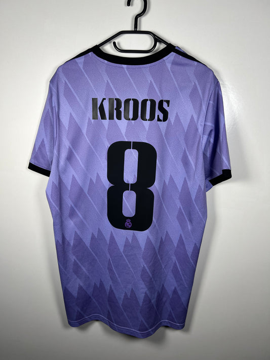 Real Madrid 2022-2023 uit Kroos L