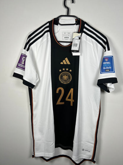 Duitsland 2022 thuis Adeyemi M