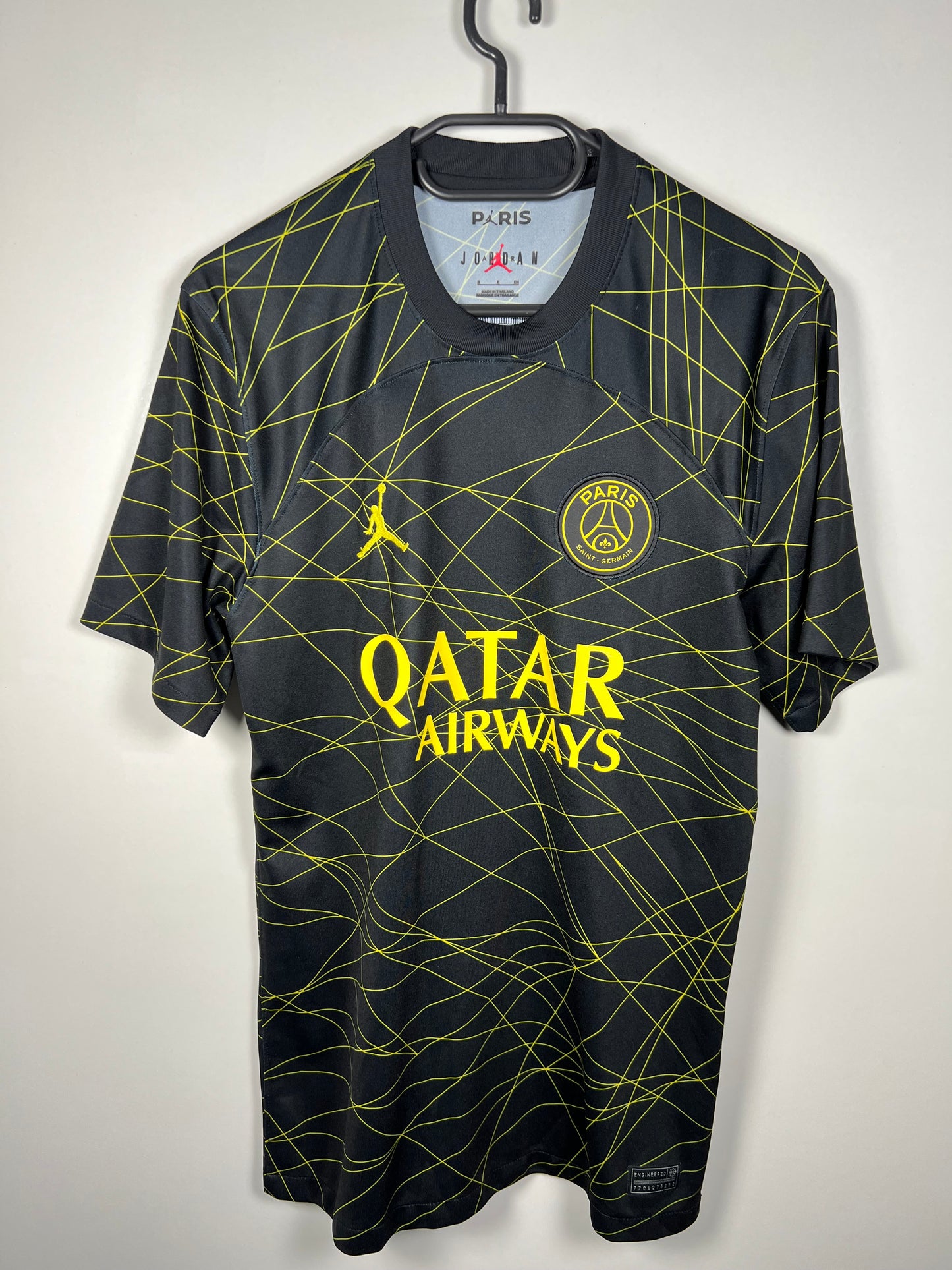 Paris Saint Germain 2022-2023 fourth Mbappe S