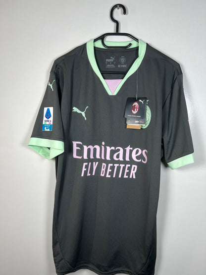 AC Milan 2024-2025 3e Rafa Leao, Nieuw met kaartje