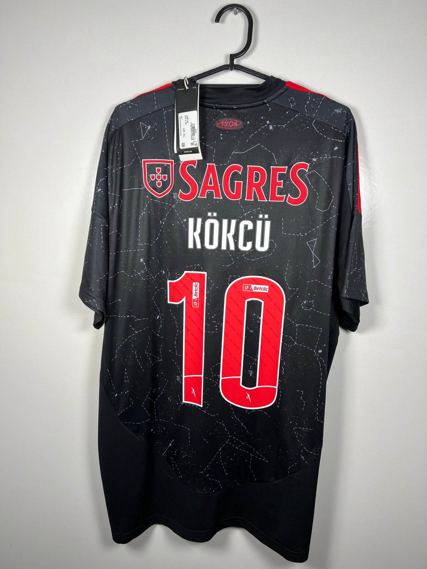 Benfica 2024-2025 uit Orkun Kokcu XL