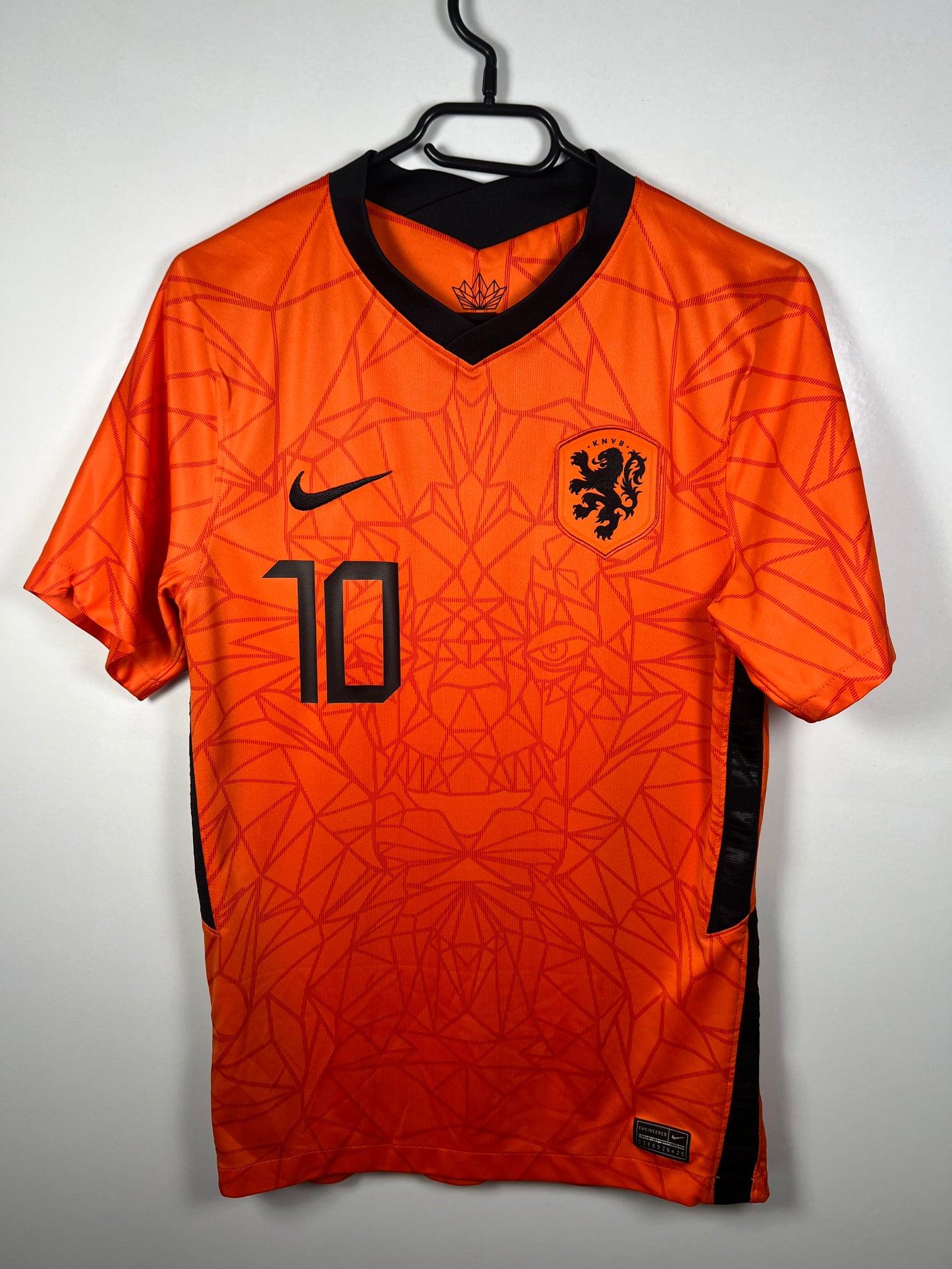 Nederland 2020 thuis Memphis S