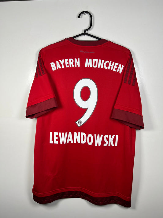 Bayern München 15/16 thuis Lewandoski L