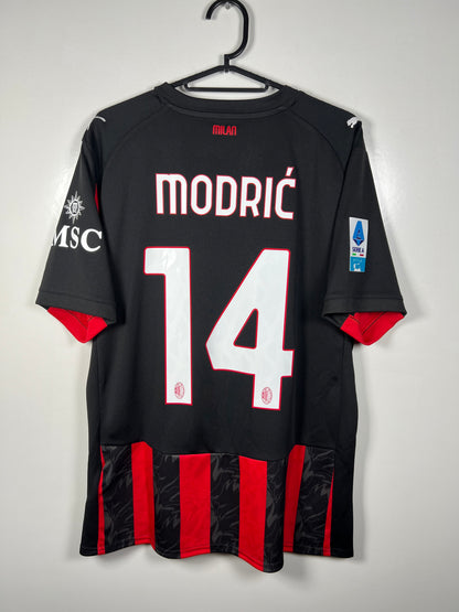 AC Milan 2025-2026 thuis Modric L