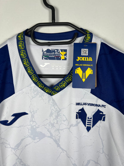 Hellas Verona 2024-2025 uit Niasse M