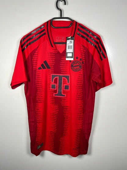Bayern München 2024-2025 thuis Harry Kane spelerversie M