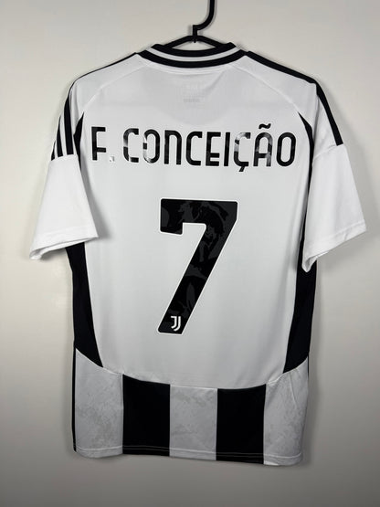 Juventus 2024-2025 thuis Conceicao S
