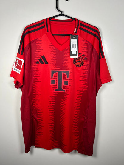 Bayern München 2024-2025 thuis Pavlovic L