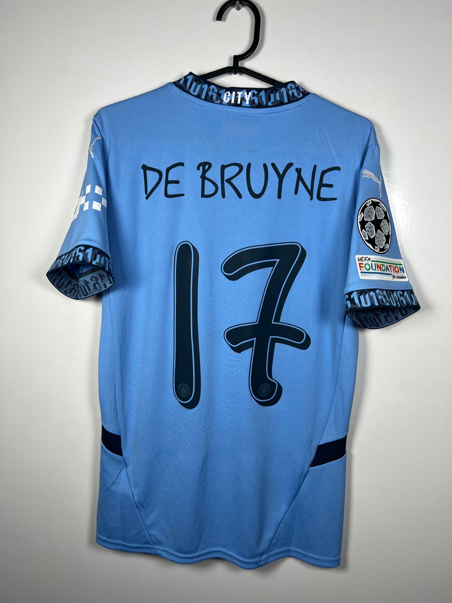 Manchester City 2024-2025 thuis De Bruyne S
