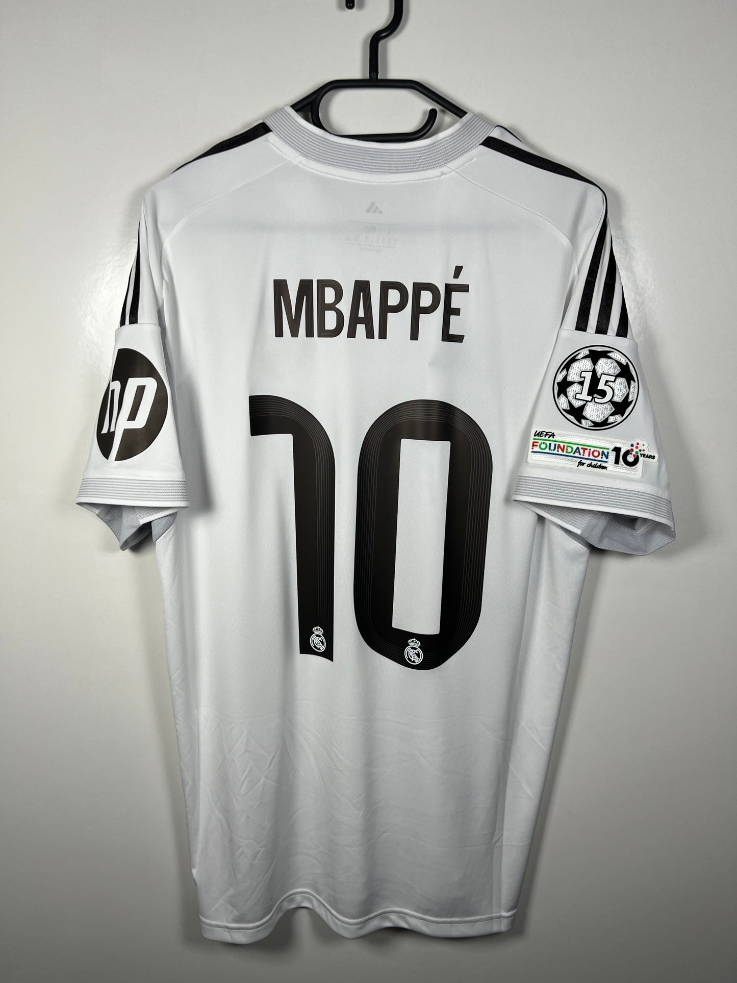 Real Madrid 2025-2026 thuis Mbappe  L