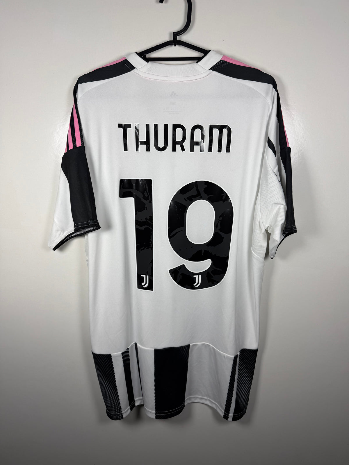 Juventus 2025-2026 thuis Thuram L