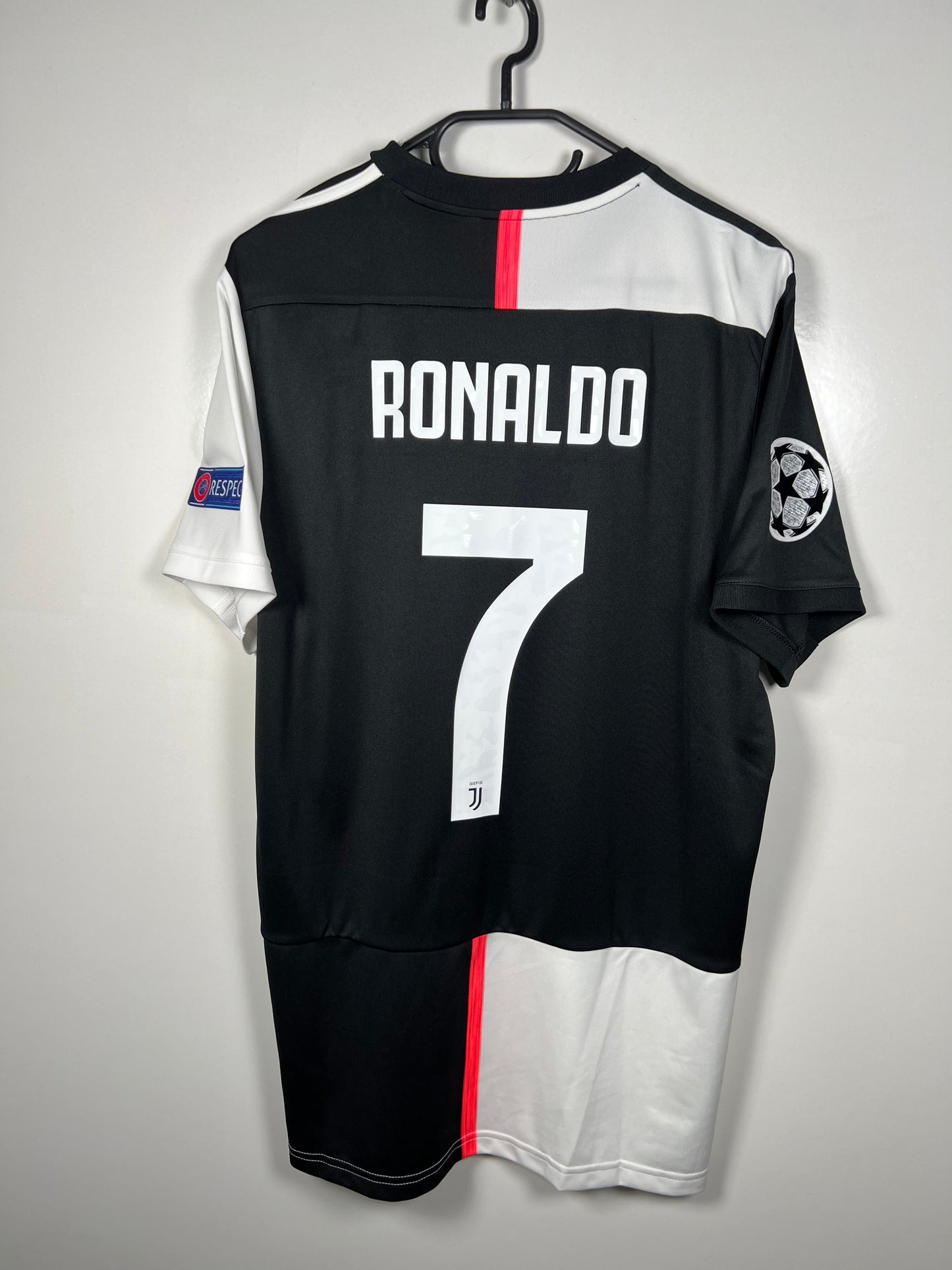 Juventus 2019-2020 thuis Ronaldo L