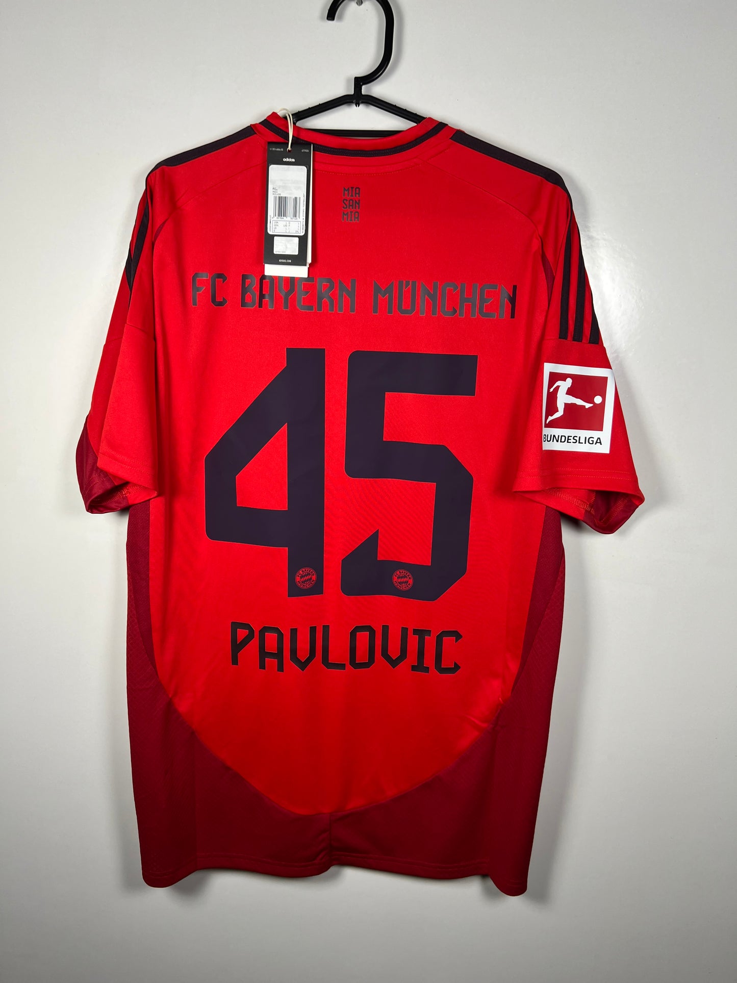 Bayern München 2024-2025 thuis Pavlovic L